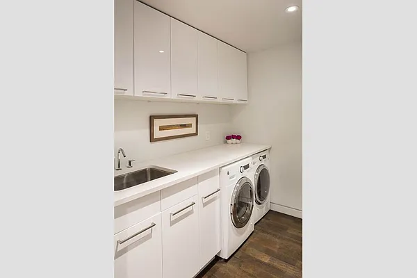 Sold by Stribling | media 17