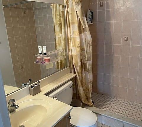 2nd image of 350 Red Maple Rd #508