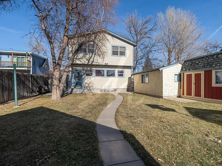 1111 W Pikes Peak Avenue — Photo 28