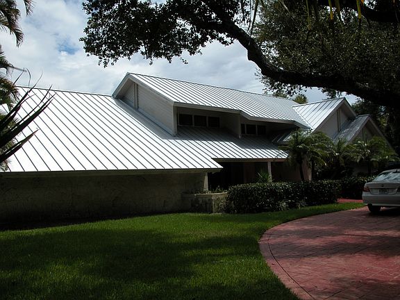 2nd image of 16453 Bridlewood Cir