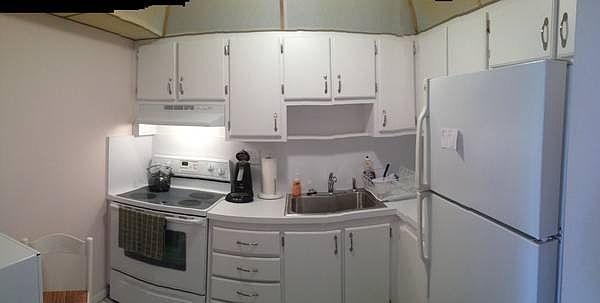 1st image of 9121 Sunrise Lakes Blvd APT 115