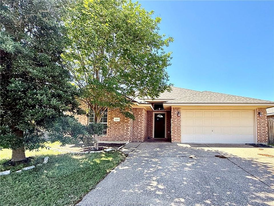 1st image of 1019 Emerald Dove Ave