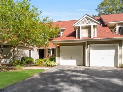 8 Schofield Ct, Oak Ridge, NJ, 07438