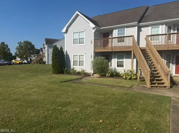 1401 Willow Pointe Ct, Virginia Beach, VA 23464