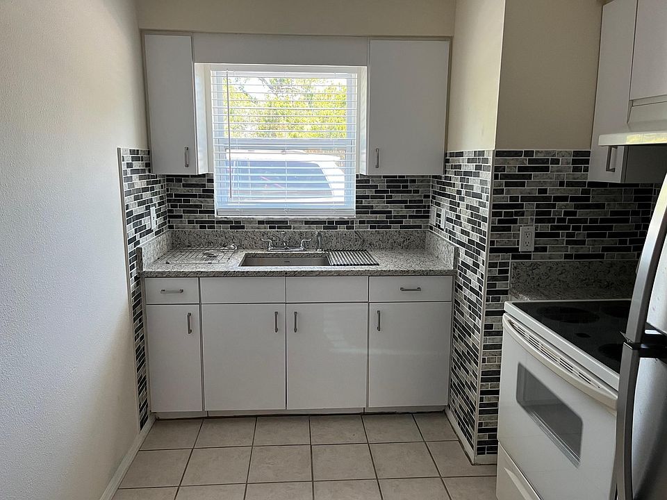 1st image of 6211 2nd Ave S #1