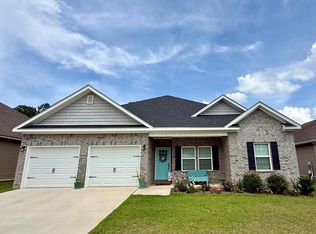 106 Sandpiper Ln, Dothan, AL 36301