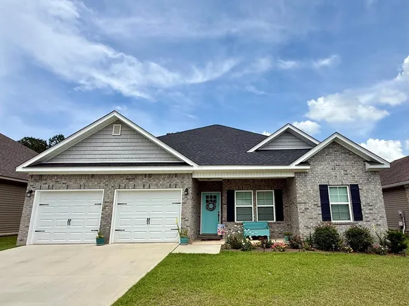 106 Sandpiper Ln, Dothan, AL 36301