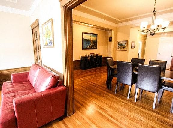 3rd image of 1443 Lombard St