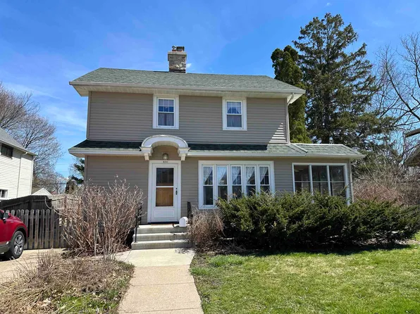 624 Monroe St, Janesville, WI 53545