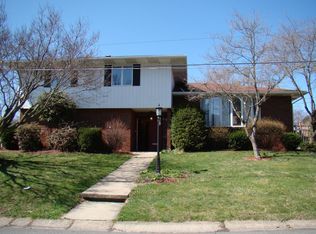 139 Frangorma Dr, Trucksville, PA 18708