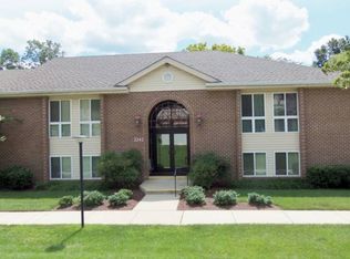 3242 Glen Eagles Dr #102-1, Silver Spring, MD 20906