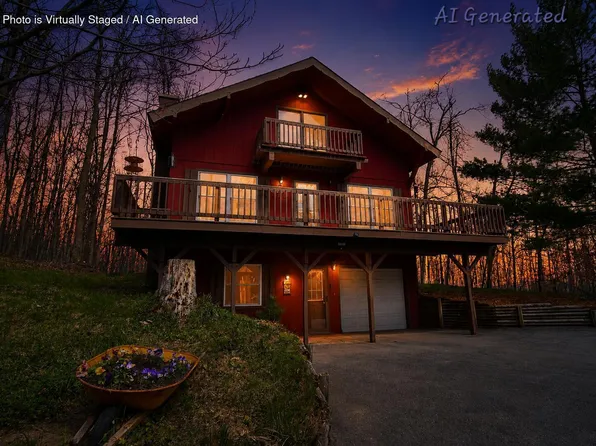 814 Timber Valley Rd, Gaylord, MI 49735