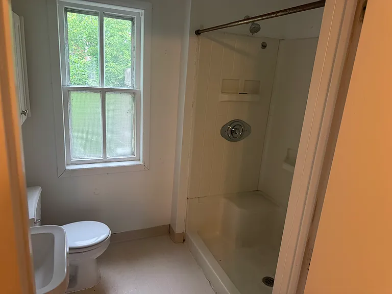 623 N Woodbridge St #1 — Photo 7