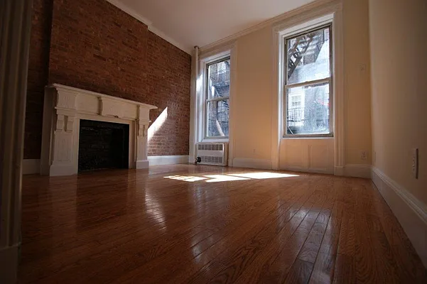 Rented by Michael Sloane Realty Company | media 7