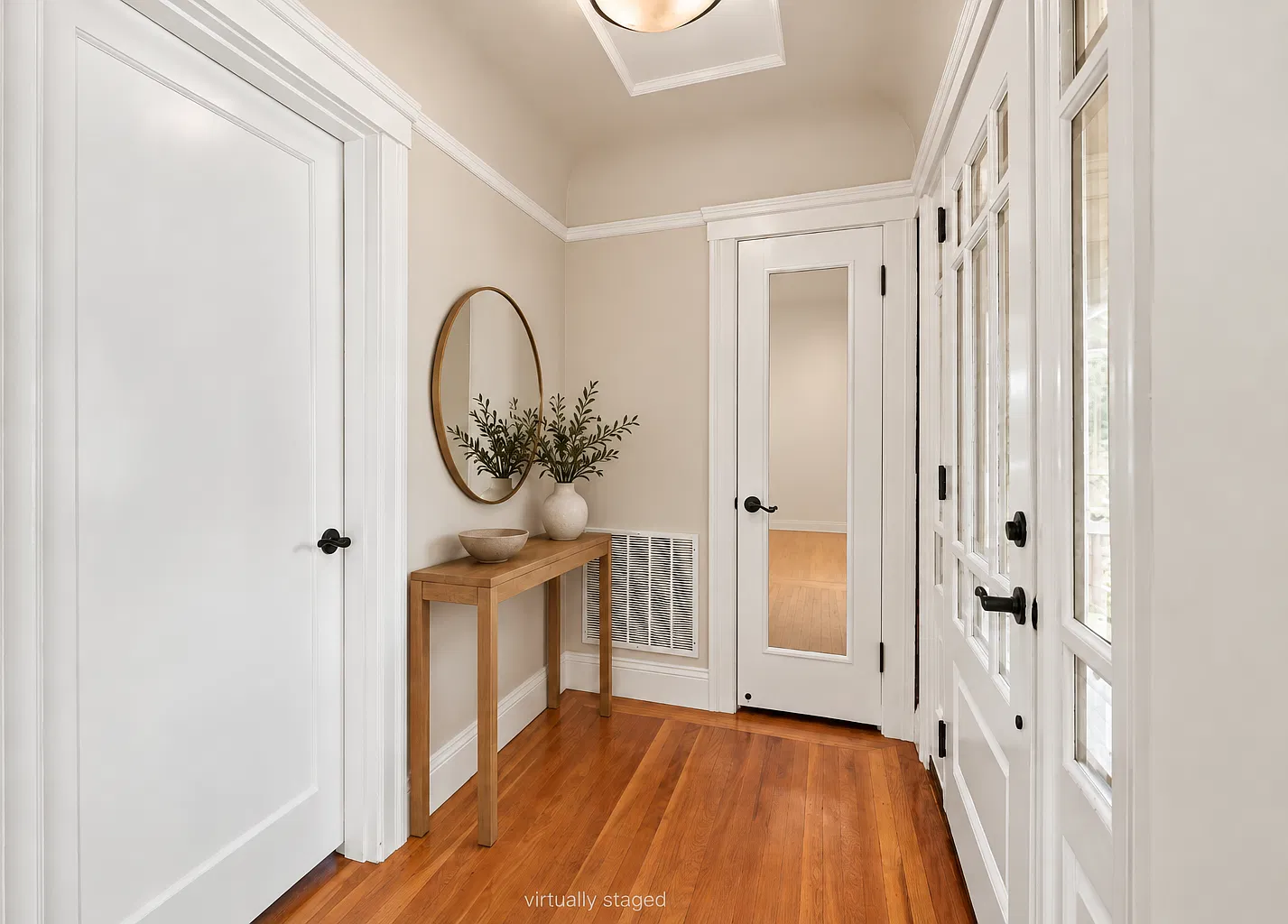 2 bed, 1.5 bath, 1250 sqft, $5,195 — Photo 3