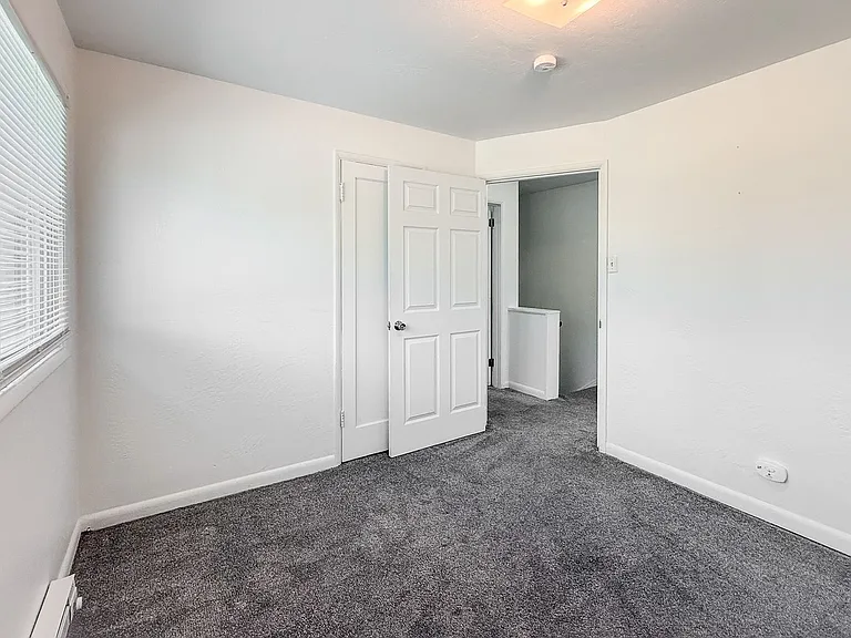 Sun Basin Apartments — Photo 38