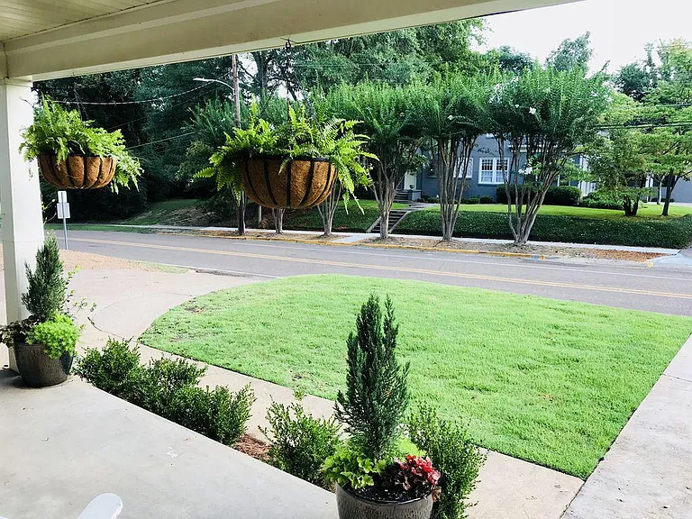 328 Van Buren Ave — Photo 15