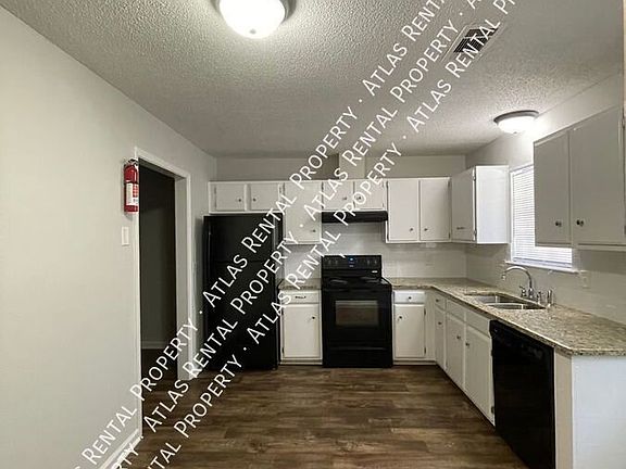 5th image of 107 Cedar Ct