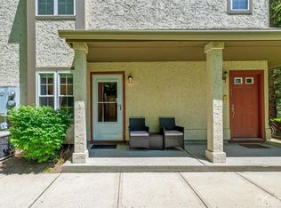 1003 Commons Dr, East Brunswick, NJ 08816