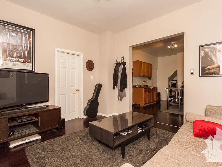 1927 N Kedzie Ave #1R — Photo 8
