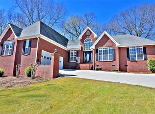 4578 Blooming Way, Flowery Branch, GA 30542