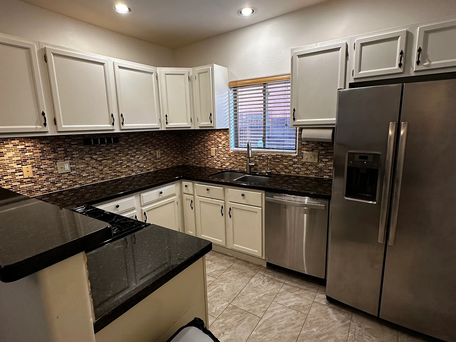 3 bed, 1315 sqft, $2,850 — Photo 4