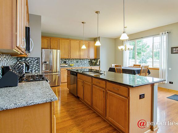 Kitchen / Breakfast Room