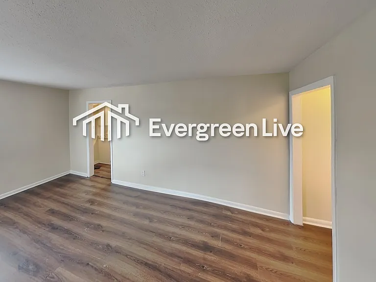 145 Sewanee Ave NW — Photo 2