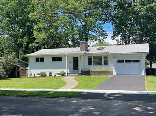 79 Kirkside Ave, Milford, CT 06460