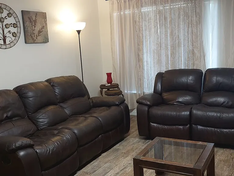 4313 Lee Blvd — Photo 11