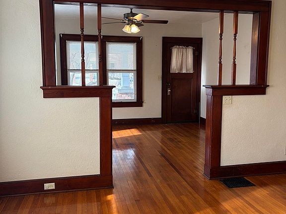 4th image of 1610 S East St