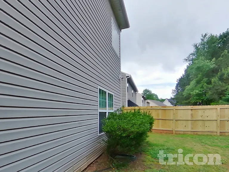 184 Village Park Dr — Photo 16