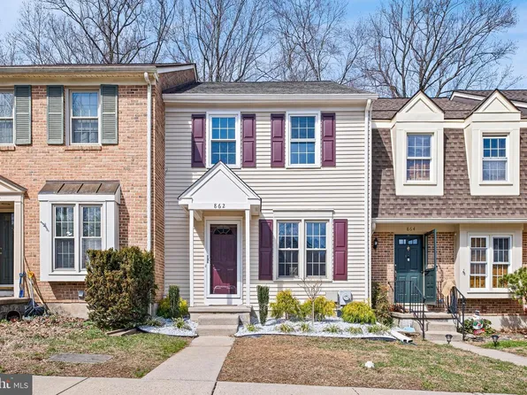 862 Stockbridge Dr, Hockessin, DE 19707