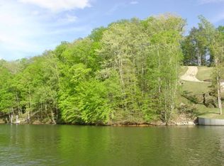 160 Ridgeview Dr, Savannah, TN 38372