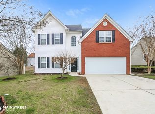 5496 Walnut Ln, Lithonia, GA 30038