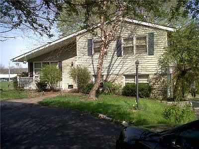 3rd image of 1450 Sheridan Dr