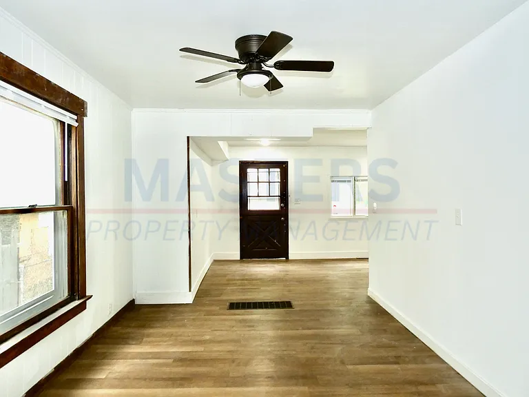 2803 Chase St — Photo 6