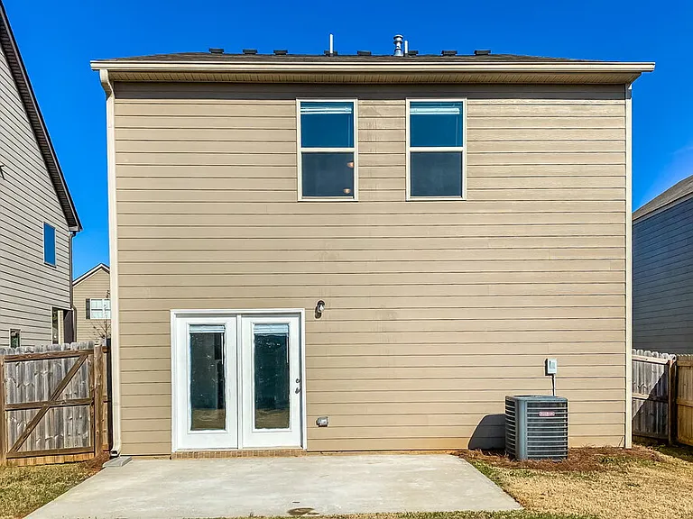2632 Cornwall Dr — Photo 16