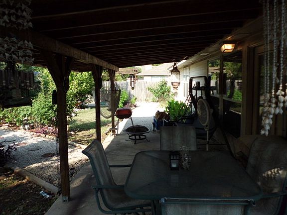 4th image of 326 Walnut Heights Blvd