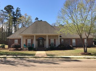 301 Beacon Hl, Brandon, MS 39042