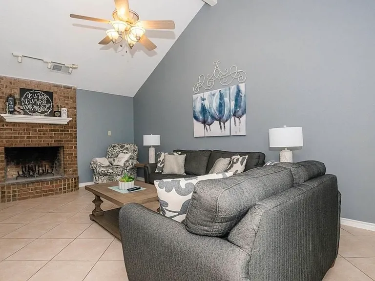 953 Creekside Dr #953 — Photo 3