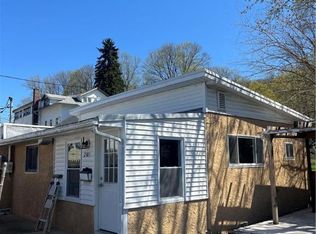 2505 S East St, Allentown, PA 18103