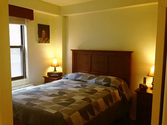 Sold by Manhattan Boutique Real Estate | media 16