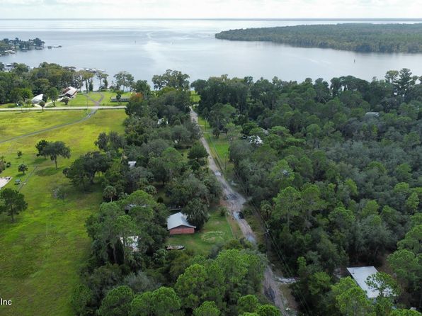 108 ROBINS Drive, Georgetown, FL 32139