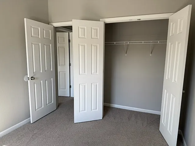 1026 Wolves Den Pl — Photo 21