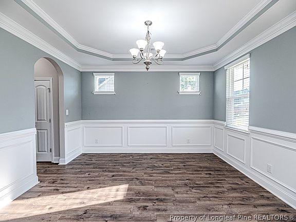 5th image of 134 Cherry Hill Dr