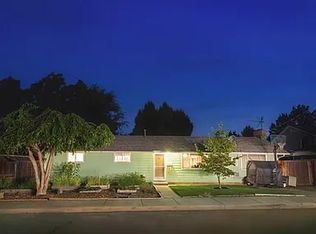 1906 S 3rd Ave, Walla Walla, WA 99362