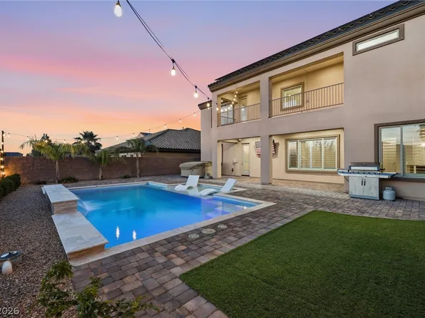 2901 Grande Arch St, Henderson, NV 89044