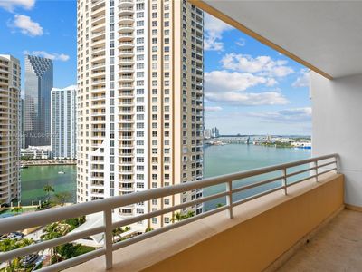 808 Brickell Key Dr APT 1707, Miami, FL, 33131