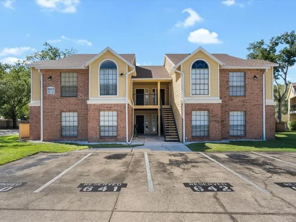 8625 FANCY FINCH DRIVE #102, TAMPA, FL 33614